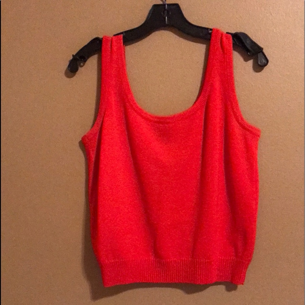 St. John Orange sleeveless shell